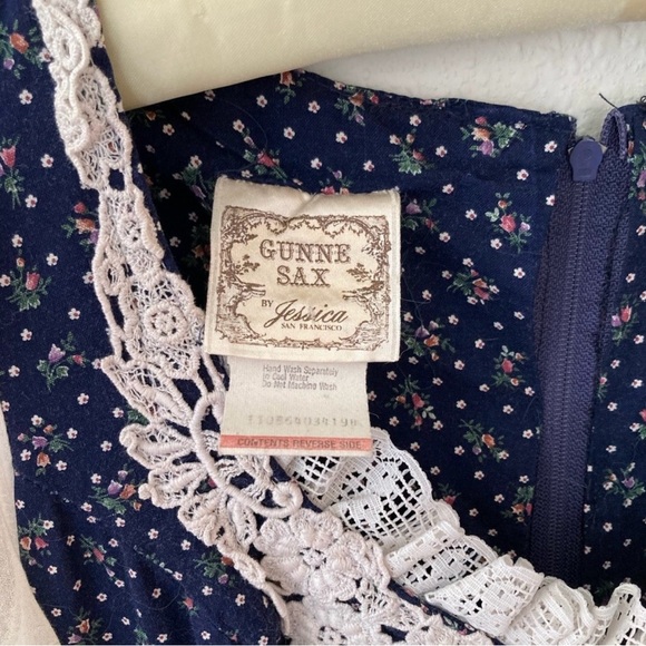 Vintage Gunne Sax Navy Floral Dress with White Lace Details - Picture 2 of 8